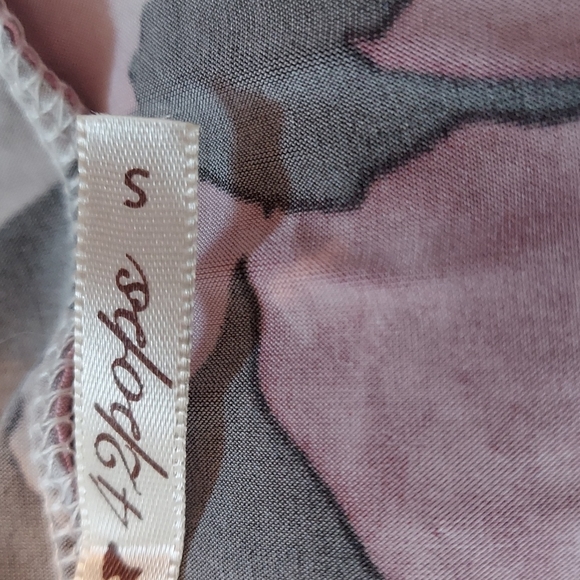 42 POPS TOP - Picture 7 of 7